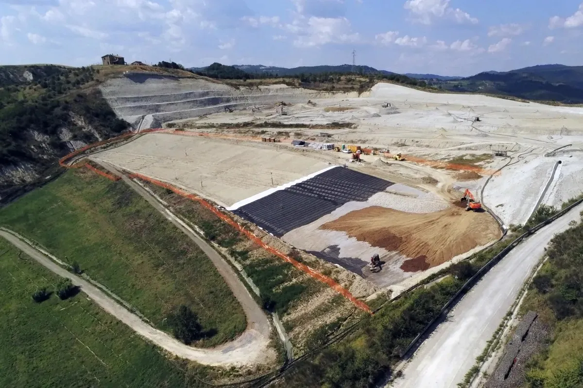 Ampliamento discarica 'Le Crete' di Orvieto. I consiglieri di opposizione a De Luca: "Basta con le mistificazioni"