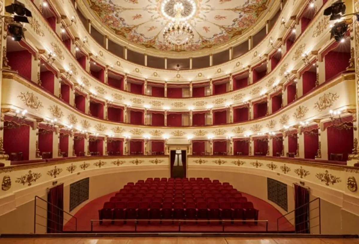 Teatro Luca Ronconi di Gubbio, al via gli abbonamenti per la stagione 2026/2027