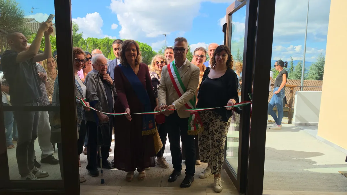 Montone, inaugurata la nuova mensa della scuola “Emma Smacchia”: più spazio, sicurezza e sostenibilità