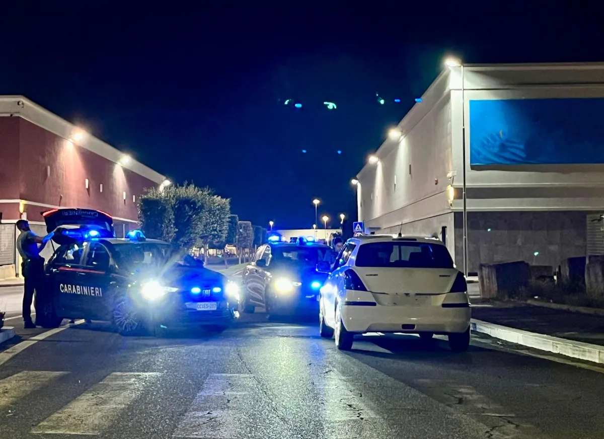 Gubbio, furto in casa a Mocaiana, ladri entrano dal bagno e fuggono con oro e contanti: trovato un piccone