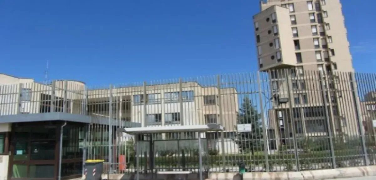 Un'aggressione al carcere di Spoleto, detenuto ferisce quattro agenti. La denuncia del Sappe