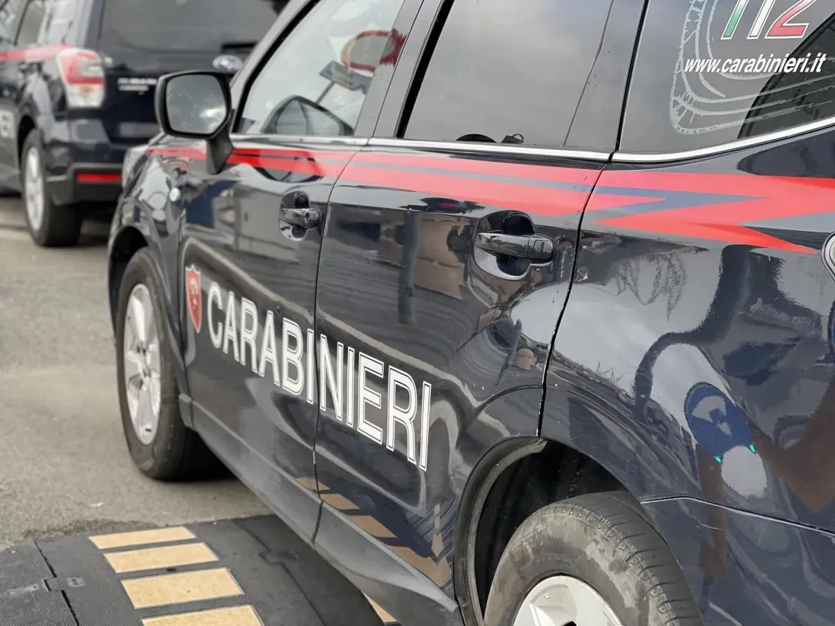 Orvieto, trovati con coltelli e un dispositivo jammer. Tre denunce