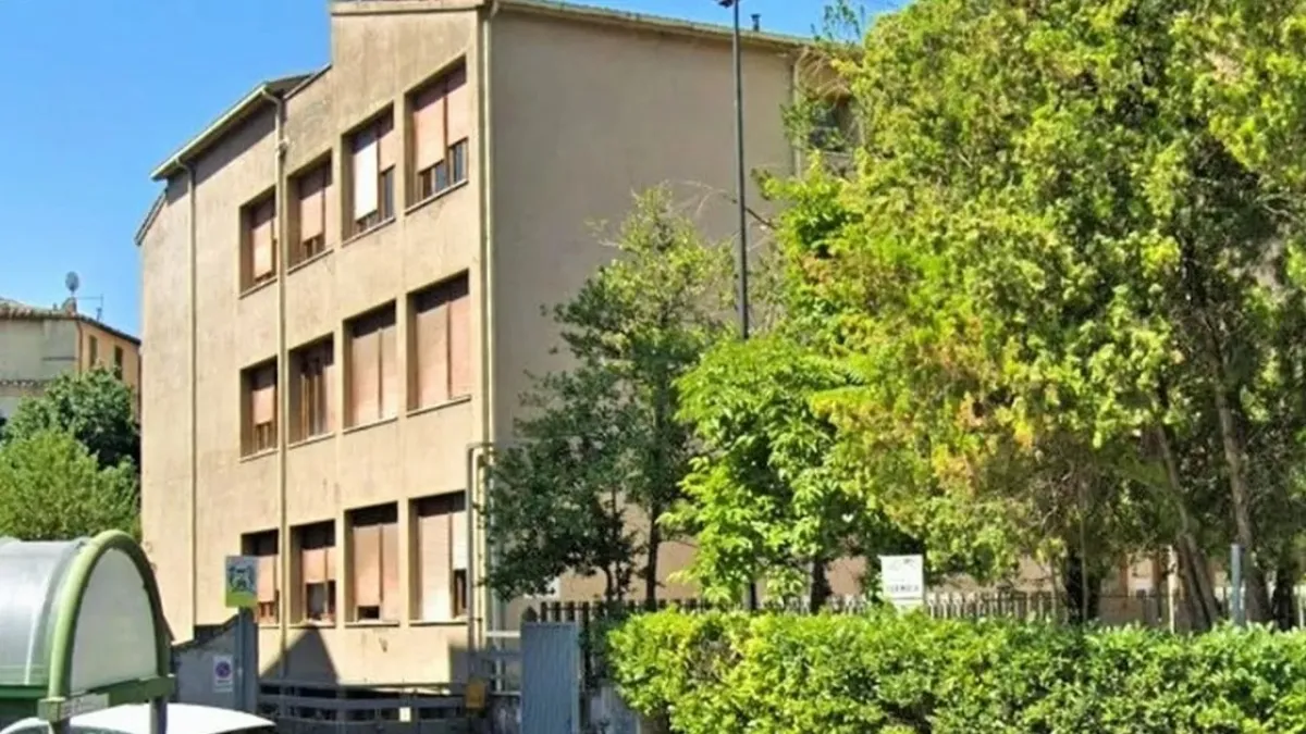 Terni, manutenzioni nelle scuole. 1,2 milioni di euro dal Comune per superare la "logica del rattoppo"