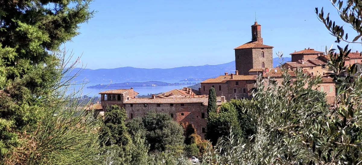 Ottavo centenario francescano, Panicale ricorda il Poverello tra storia e musica medievale