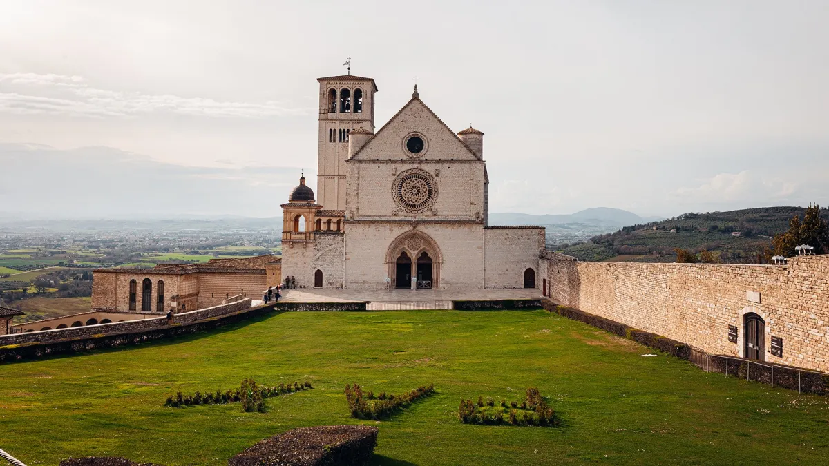 Festa di San Francesco 2026 ad Assisi: attesi Mattarella e Zuppi, il programma del 4 ottobre