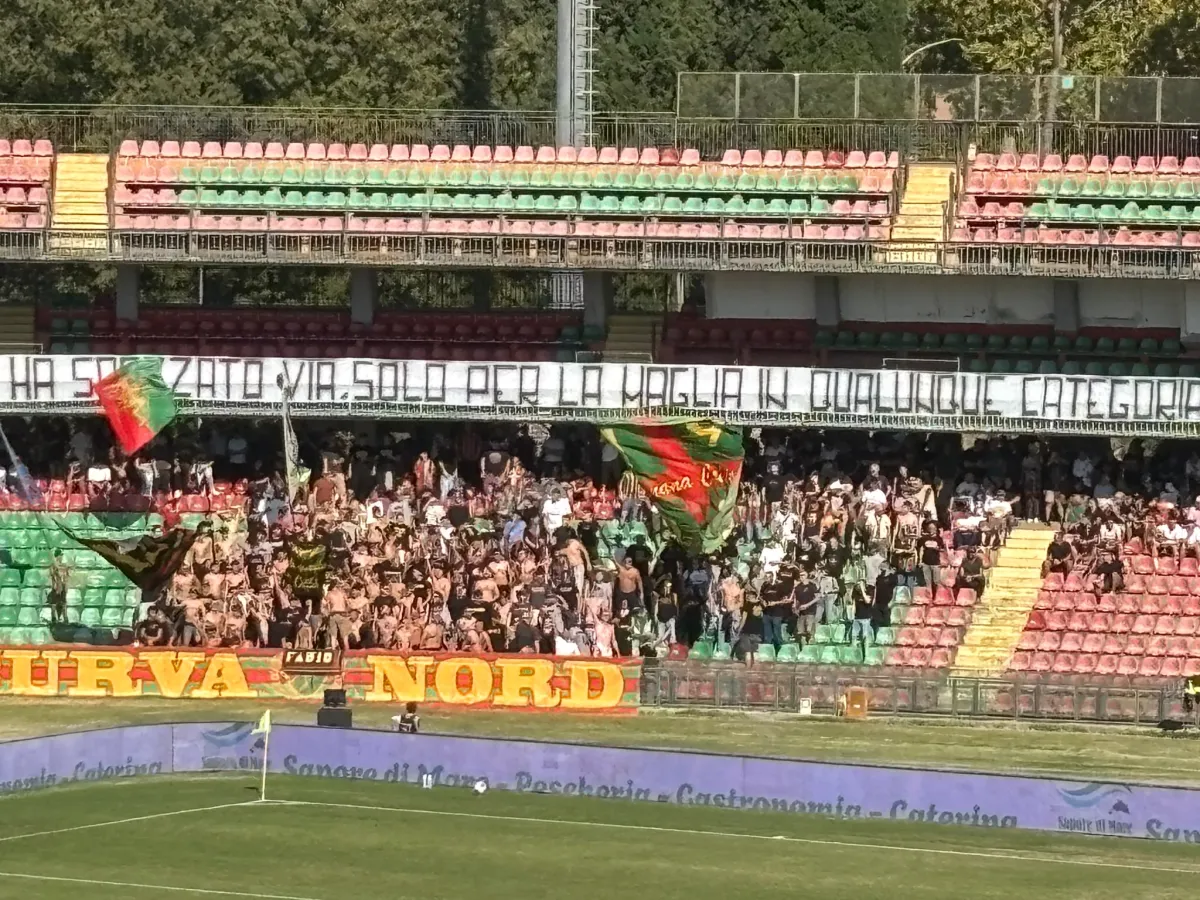Ternana-Montevarchi LIVE, diretta e risultato in tempo reale: segui la gara delle Fere