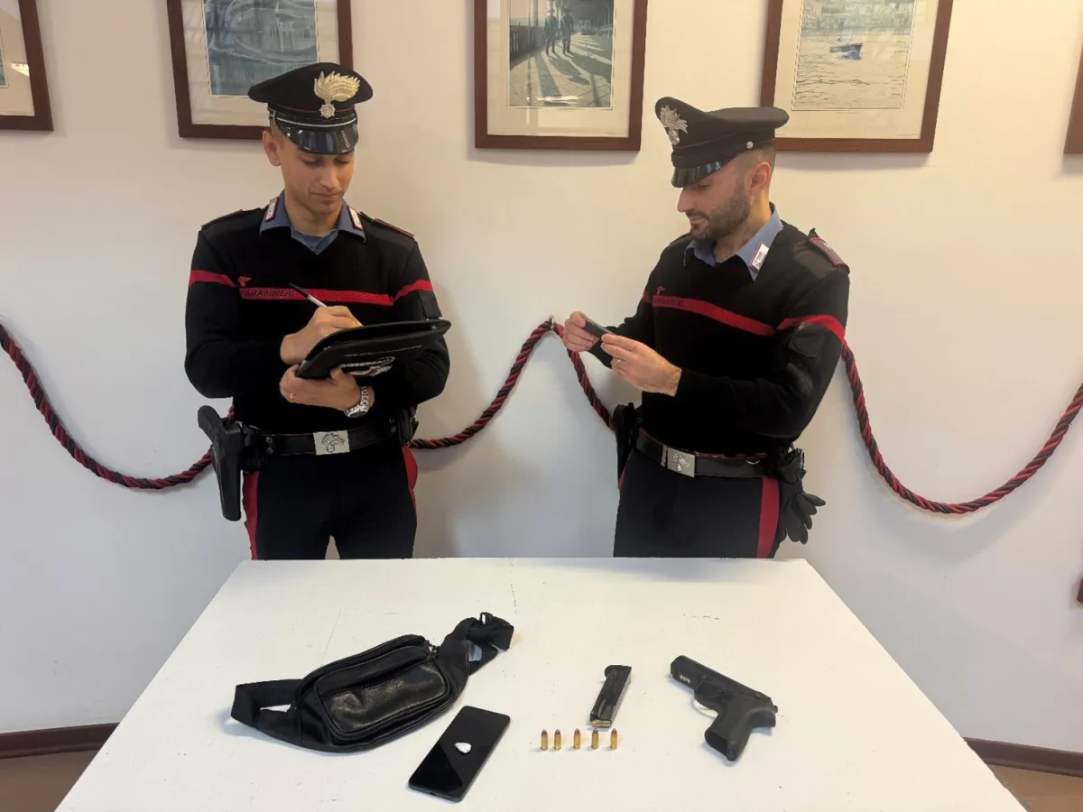 Tavernelle, minaccia di togliersi la vita con una pistola: decisivo l’intervento dei carabinieri