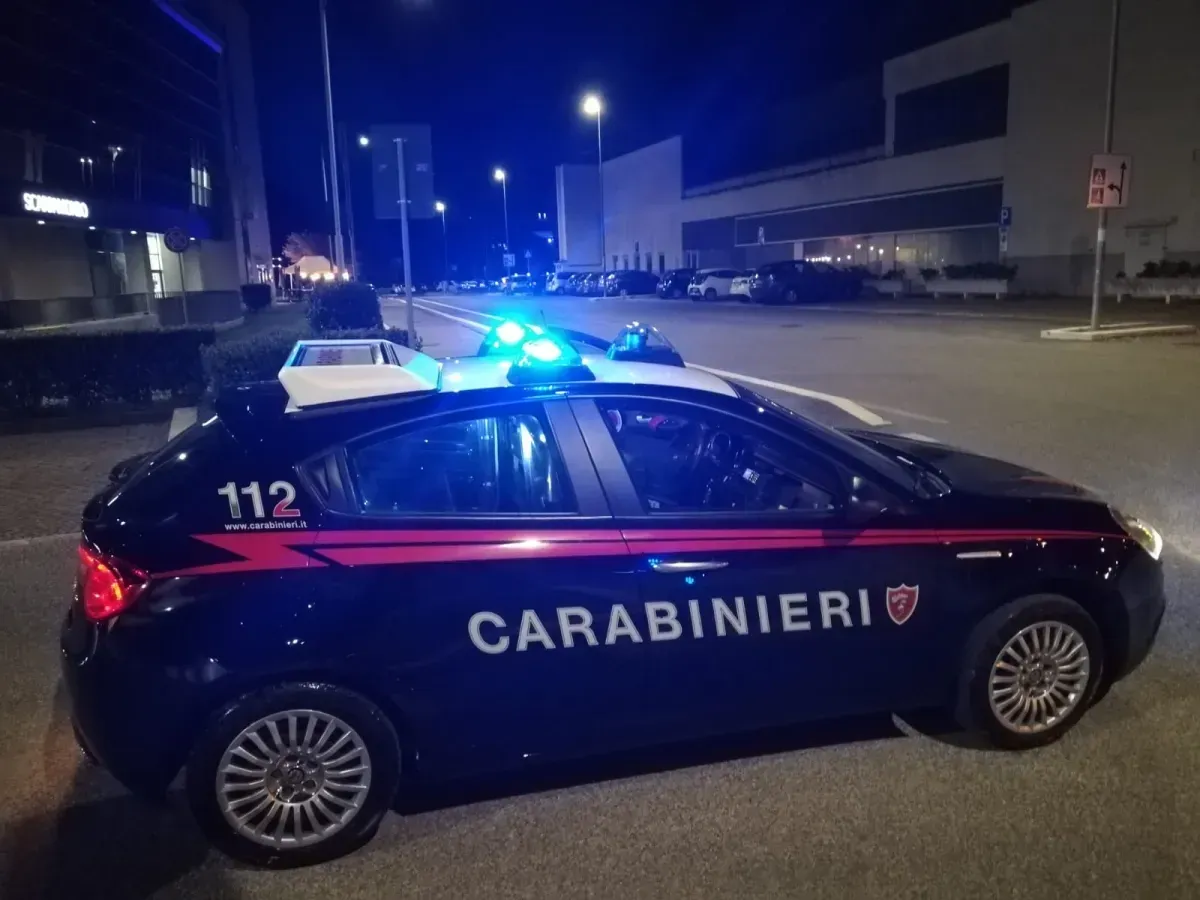 Città di Castello, donna trovata priva di conoscenza in auto: decisivo l’intervento dei Carabinieri